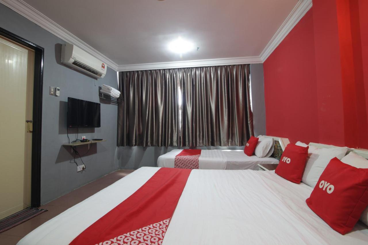 G City Hotel تيلوك إنتان المظهر الخارجي الصورة
